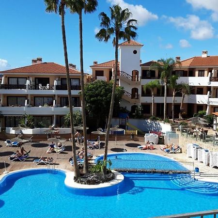 Apartment With Pool And Gardens Near The Coast San Miguel de Abona Luaran gambar