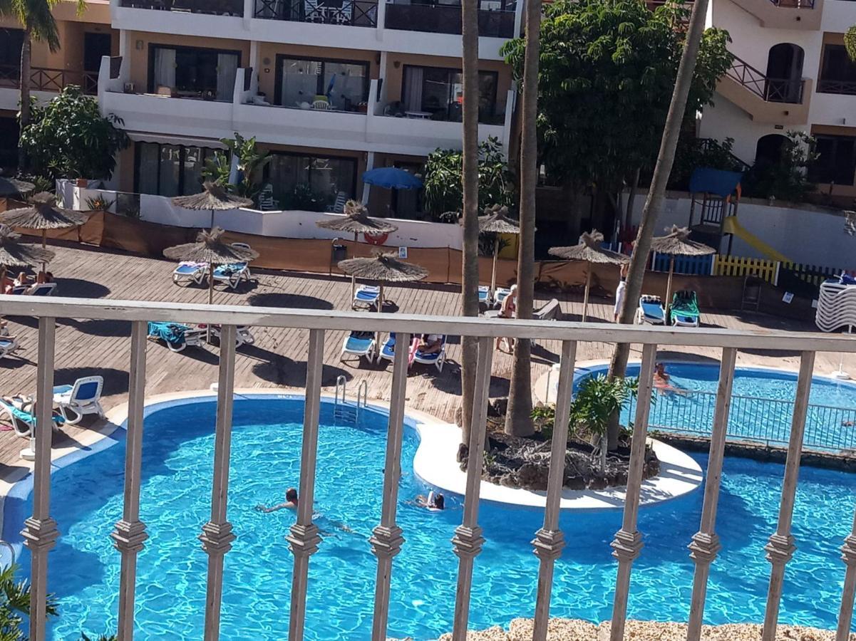 Apartment With Pool And Gardens Near The Coast San Miguel de Abona Luaran gambar