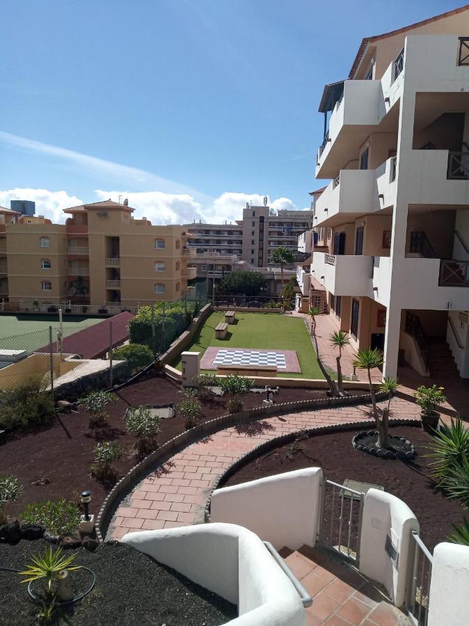 Apartment With Pool And Gardens Near The Coast San Miguel de Abona Luaran gambar